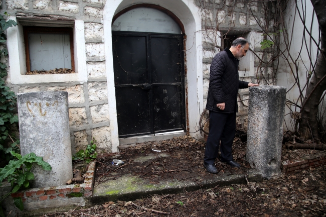 Antalya'da kayıp 9 fetih kitabesinden ikisi bulundu